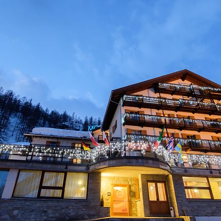 La Trinite Monboso Hotel 그레소니라트리니테 외부 사진