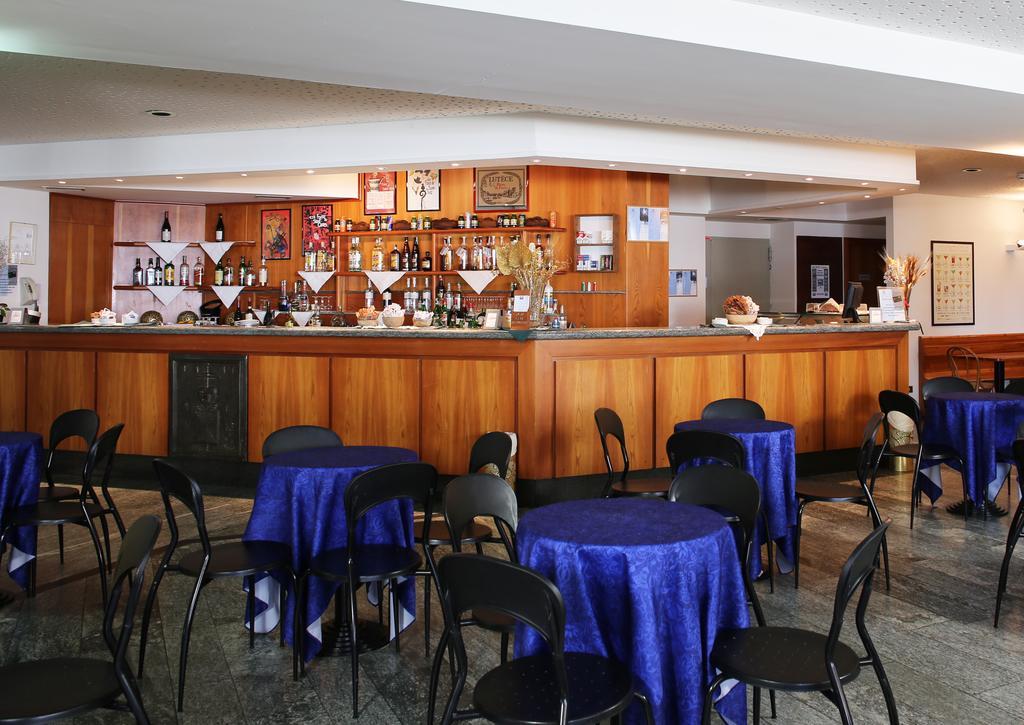 La Trinite Monboso Hotel 그레소니라트리니테 외부 사진
